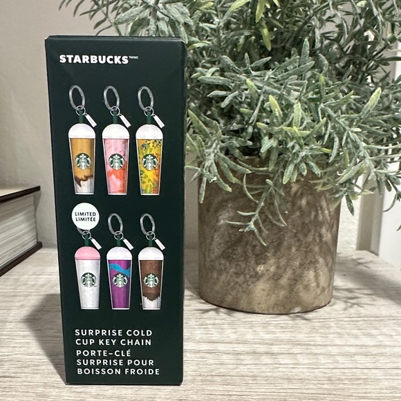 Starbucks Cold Cup Keychains - Picture 3 of 7